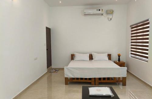 Thiruvananthapuram House | St Andrews Beach Homestay Trivandrum - Cozy Stay Near the Beach