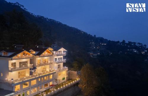 Kumarhatti Villa | StayVista's IRIS w Outdoor Pool - 5BHK Valley-View Villa with Spa