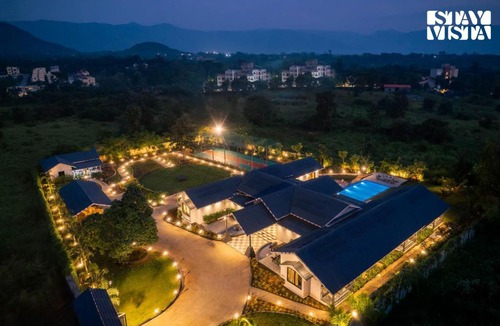Karjat Villa | StayVista's Ridge & Root - 6BHK Villa with Infinity Pool & Sports Turf