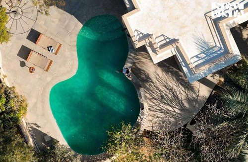 Bedla Villa | StayVista's Vanya Veda - 4BHK Cottage with Bathtub & Private Pool