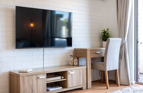 Mosman Park Apartment | Stirling Breeze – One Bedroom Apartment Near Beach & Transport