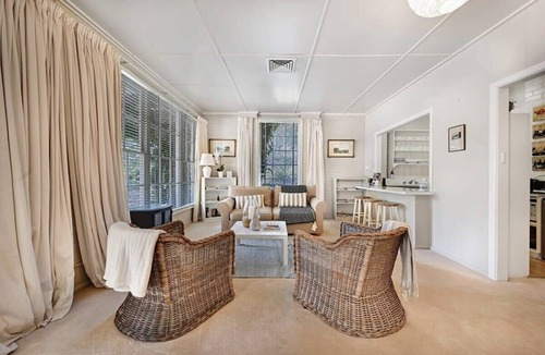 Emu Swamp Apartment | Stunning Garden Studio at Mayfield Vineyard