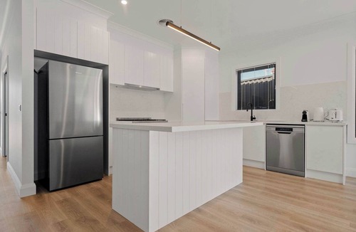 Bathurst Villa | Stylish Bathurst Apartment Near CBD