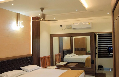 Mangalore Hotel | Sudev Residency