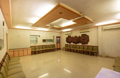 Juhu Hotel | Sukh Hotel