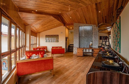 Gangtok Resort | Summit Namnang Courtyard & Spa 5 Mins Walk to MG Marg