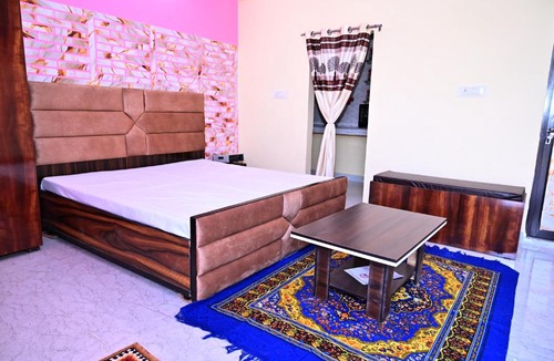 Kuthar House | Sun Shine Haven Retreat