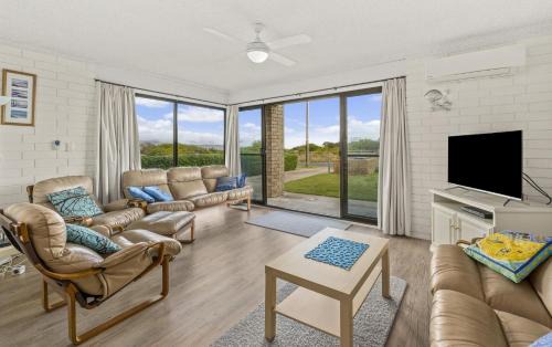 Silver Sands Apartment | Sun & Surf Aldinga Beach Apartment