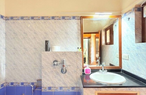 Agara Villa | Sunny Brooks 6BHK Spacez Villa with Outdoor Patio & Garden