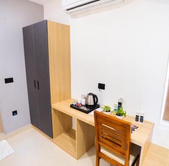 SR Nagar Hotel | Sunrise Business Hotel, S R Nagar - Ameerpet