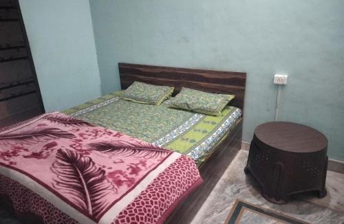 Sindhi Camp House | Sunrise Guest House