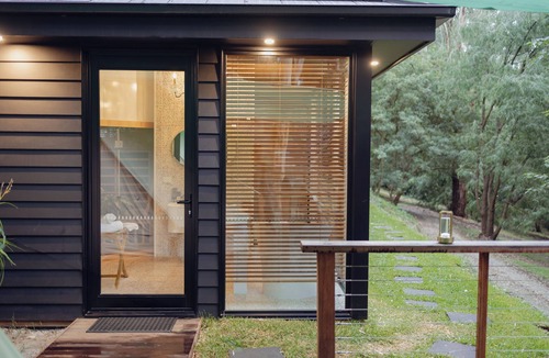 Trafalgar South RV Rental | Supa Luxe - Glamping at Mirador Springs Retreat - just 90 mins from Melbourne