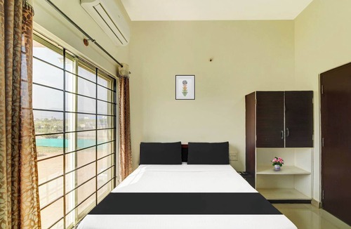 Chikkamagaluru Hotel | Super Collection O by OYO Nayagaon Vikas