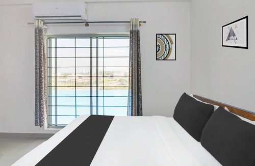 Chikkamagaluru Hotel | Super Collection O by OYO Nayagaon Vikas