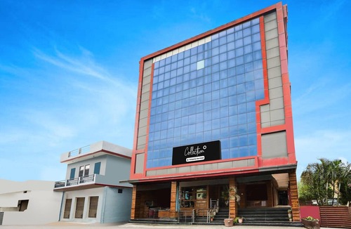 Haldwani House | Super Collection O Tikonia
