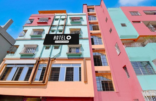 Asansol House | Super Hotel O Chittaranjan Railway Station