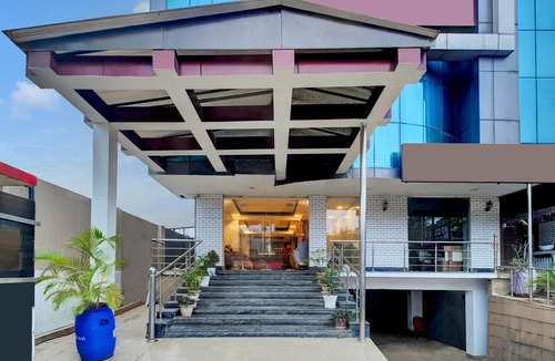 Hatigaon House | Super Townhouse Hatigaon