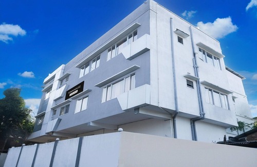 Sualkuchi House | Super Townhouse ISBT Guwahati
