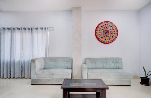 Sualkuchi House | Super Townhouse ISBT Guwahati