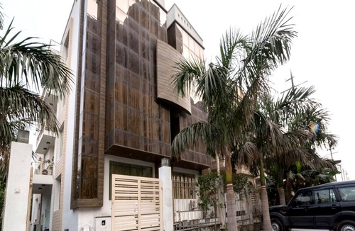 Noida Hotel | Superb 9-bedroom hotel with AC in vibrant Noida - Gaba Suites and Banquet Noida