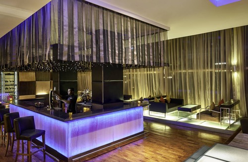 Royapettah Hotel | Taj Club House