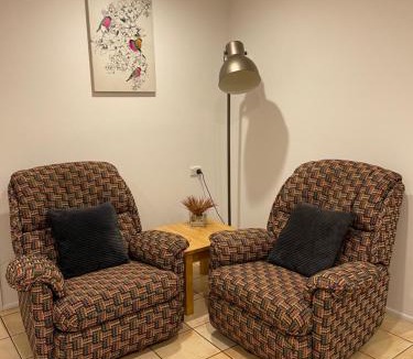 Eagle Heights House | Tamborine Accommodation 84 Eagle Heights Road 6 Bedroom 3 Baths Parking Complete Holiday Home