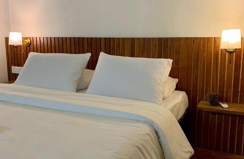 Dimapur Hotel | The Alcove Bed and Breakfast