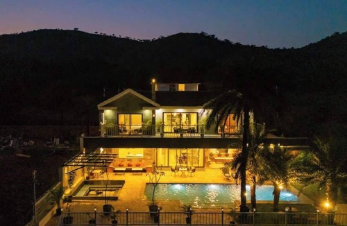 Bedla House | The Brindha Villa - by Viraalay