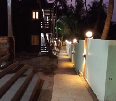 Mandrem Hotel | The Cool Huts