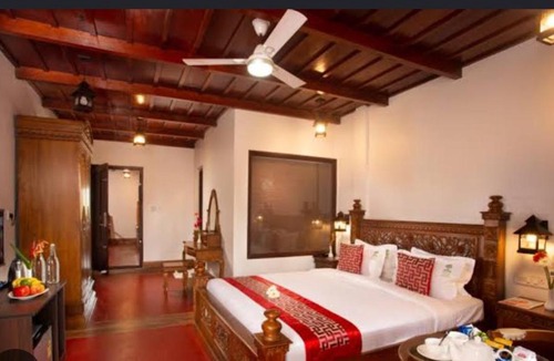 Dhikuli Hotel | The Corbett Tales