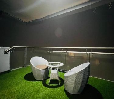 Noida Bed & Breakfast | The Crown Quarters
