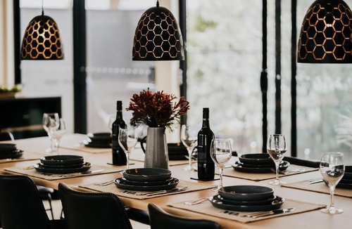 Hepburn House | The Deck - Hepburn Springs Daylesford