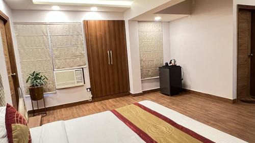 Safdarjung Enclave Bed & Breakfast | The Dream House BnB