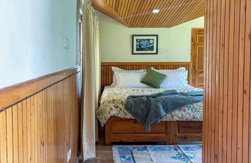 Shimla Apartment | The Front Seat — A golf view attic