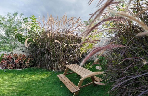 Hosur Villa | The Garden Stay by StayJade Pool Lawn 1h HSR