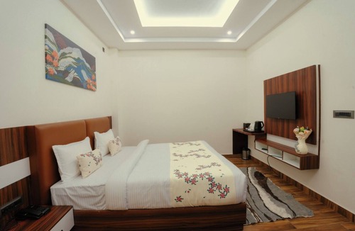 Turuk Hotel | The Golden Recurve Spa & Casino