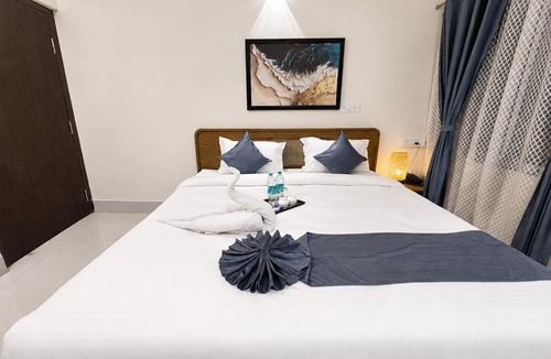 Sualkuchi Hotel | The Happy Nest- A Boutique Stay only 7 mins from Nemcare, Apollo, Physicswalla, Allen
