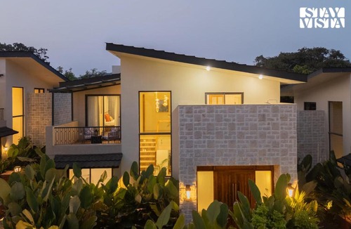 Vagator Villa | The Heliconia Bungalows - Vagator by StayVista - 3BHK Villa with Projector