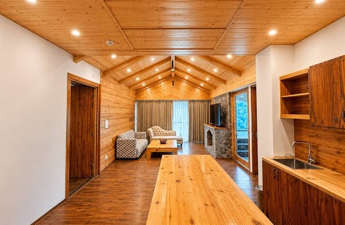 Manali Hotel | The himalayan chester