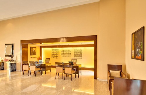Khajuraho Hotel | The Lalit Temple View Khajuraho