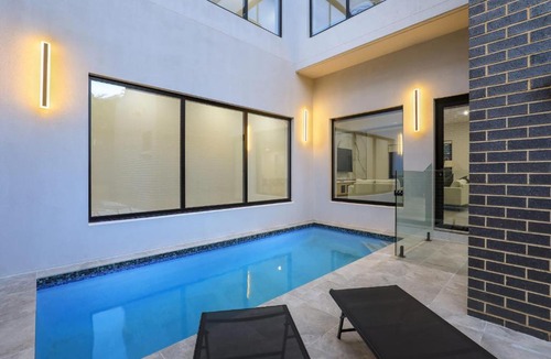 Corlette House | The Maindeck