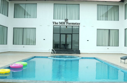 Hyderabad Villa | THE MH Farmstay Hyderabad | Luxury Pool Villa for Parties & Getaways