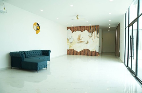Hyderabad Villa | THE MH Farmstay Hyderabad | Luxury Pool Villa for Parties & Getaways
