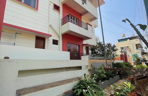 Vijayanagar Apartment | The Mysuru Pad - Peaceful 2BHK AC Apartment