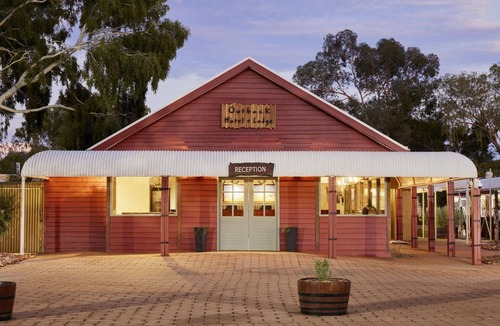 Yulara Hotel | The Outback Hotel