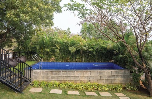 Bhongir Cabin | The Porch Farmstay 1BR-Private Pool by Homeyhuts