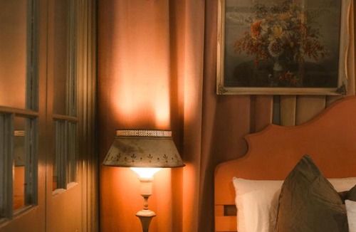 Strahan Hotel | The Quarters