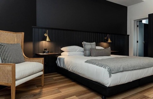 Rutherglen Hotel | The Victoria Rutherglen