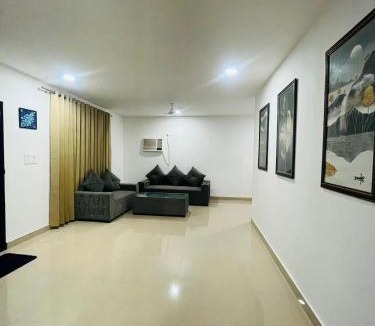 Udyog Vihar Villa | The Woods by Housiify