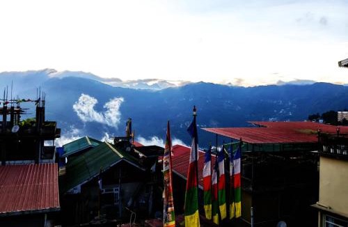 Gangtok Hotel | TIBET ROAD TASHI NORLING near M G marg